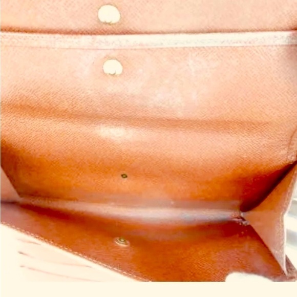 Louis Vuitton LV Long Wallet - 8”x4” - Picture 7 of 11